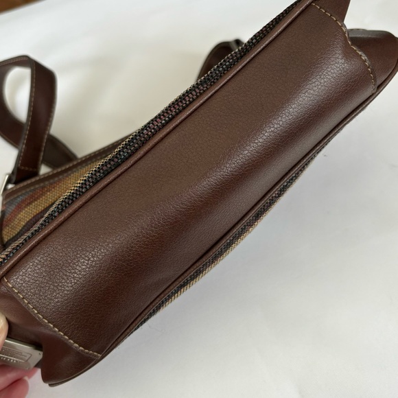 Liz Claiborne Vintage Ladies Brown Handbag 10" W x 7" H x 3" D Lots of Pockets - Picture 16 of 16